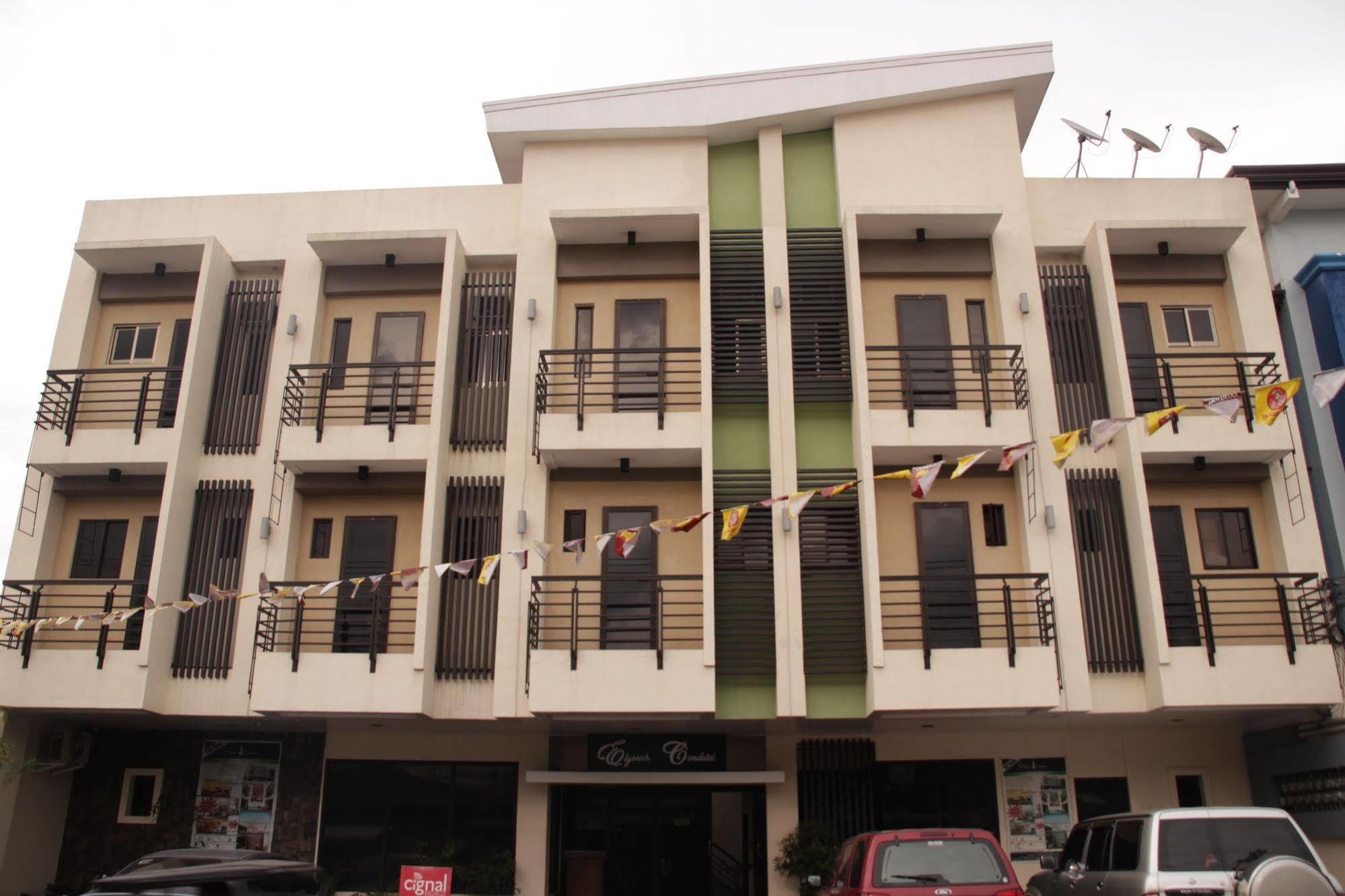 Elyseah Condotel Angeles Bagian luar foto